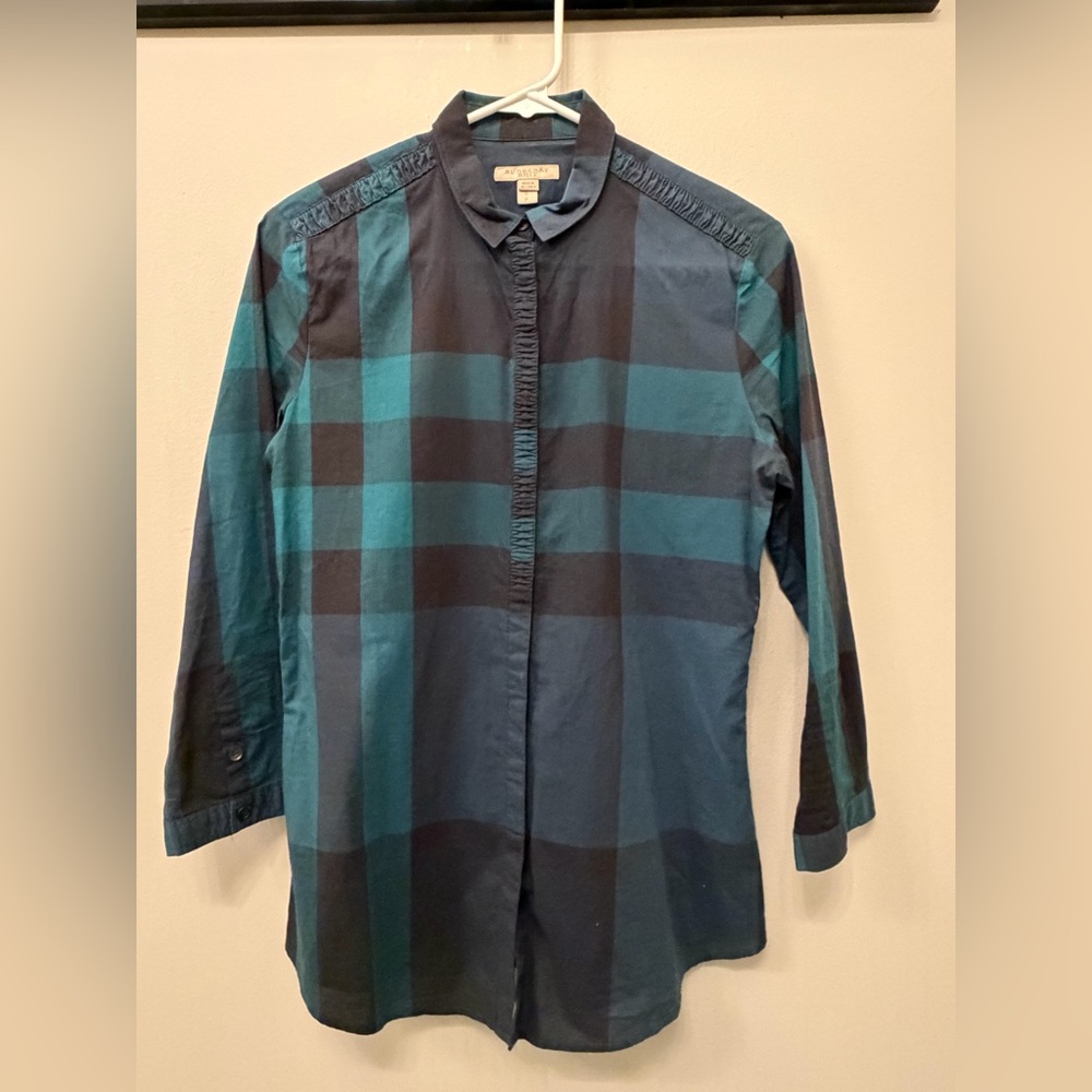 🔥Final Price-No Offers ✅ Burberry Brit Women’s Plaid Button Front Shirt Top S - Picture 2 of 12